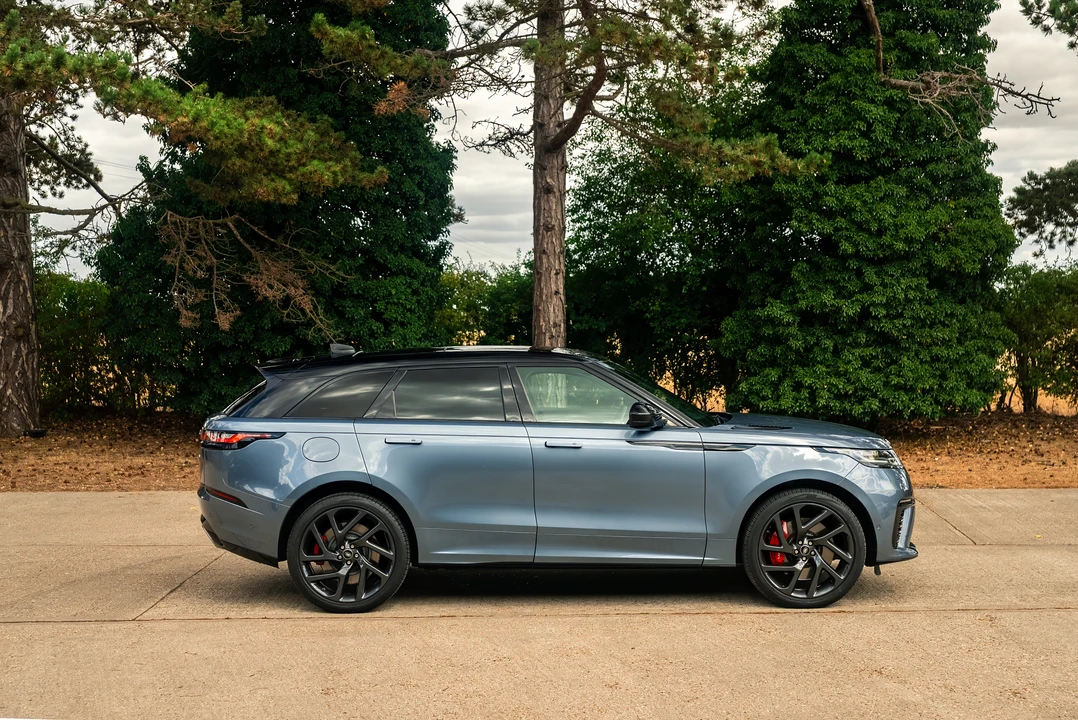 2019 Land Rover Range Rover Velar - Image 4 of 31