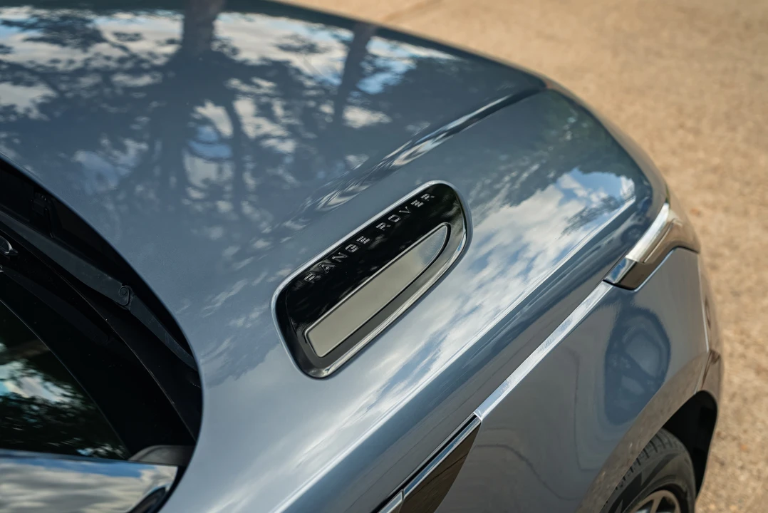 2019 Land Rover Range Rover Velar - Image 17 of 31
