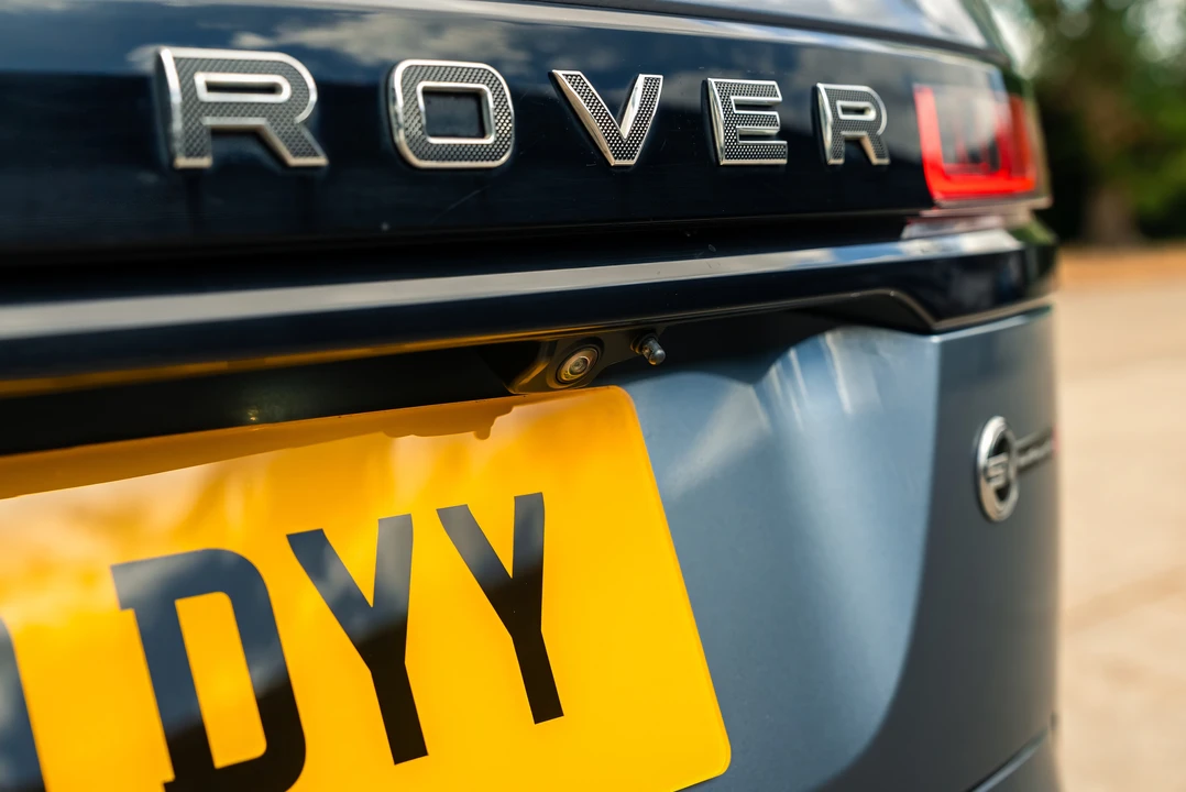 2019 Land Rover Range Rover Velar - Image 29 of 31
