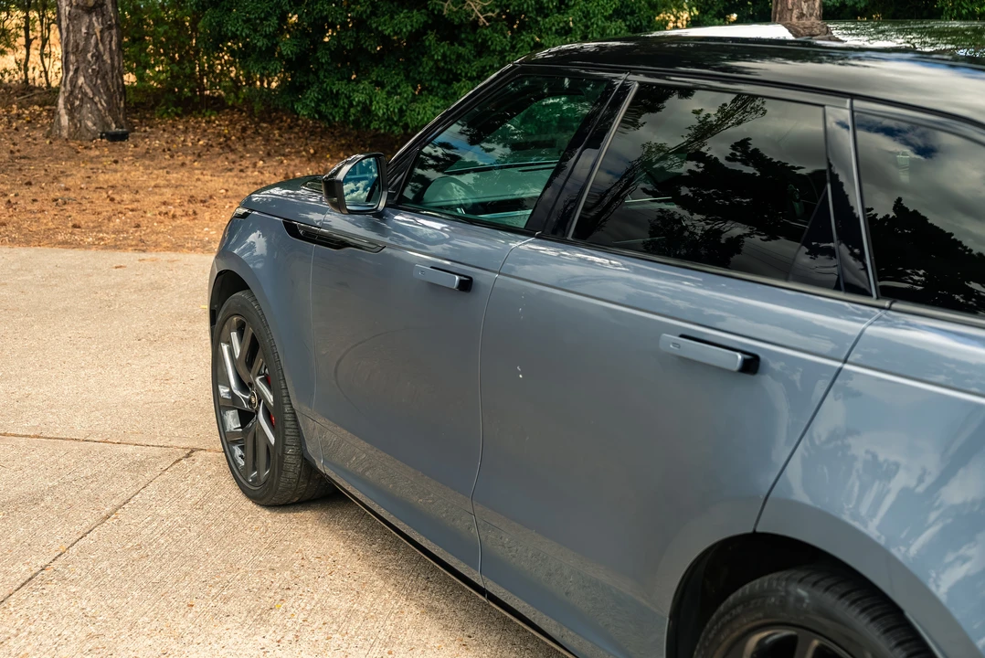2019 Land Rover Range Rover Velar - Image 31 of 31