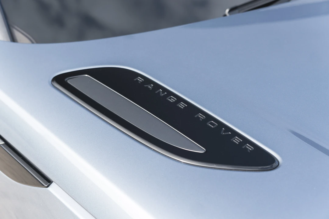 2019 Land Rover Range Rover Velar - Image 17 of 31