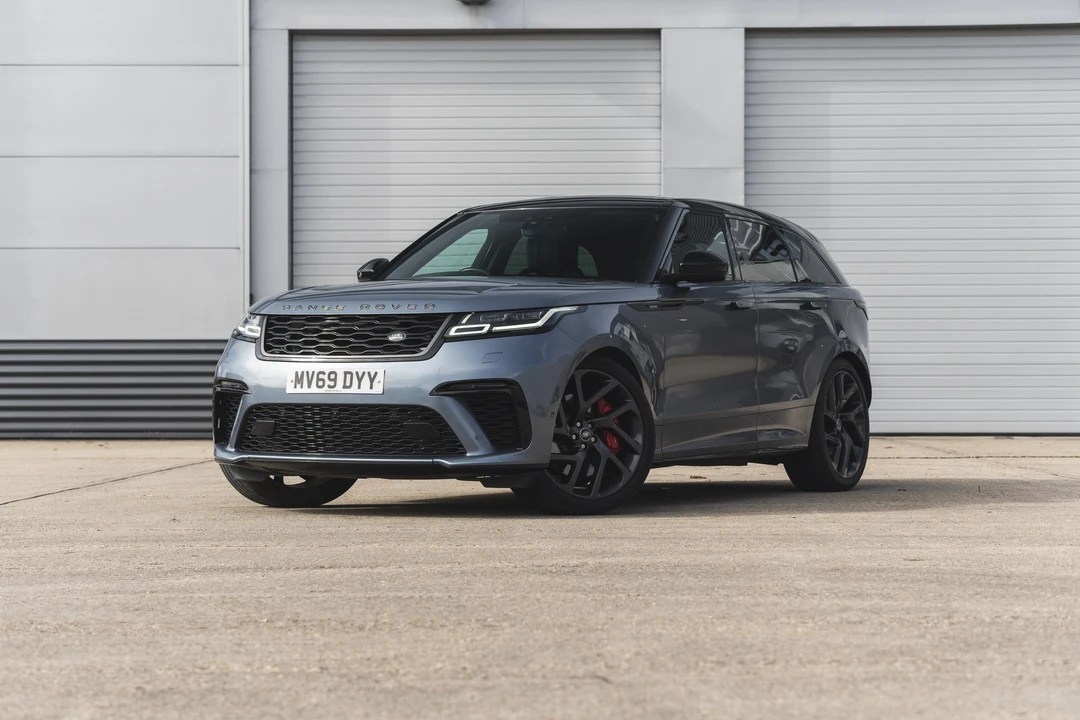 2019 Land Rover Range Rover Velar - Image 11 of 31