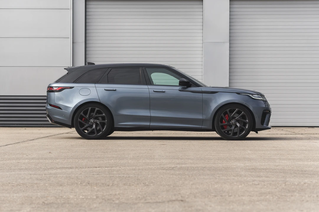 2019 Land Rover Range Rover Velar - Image 4 of 31