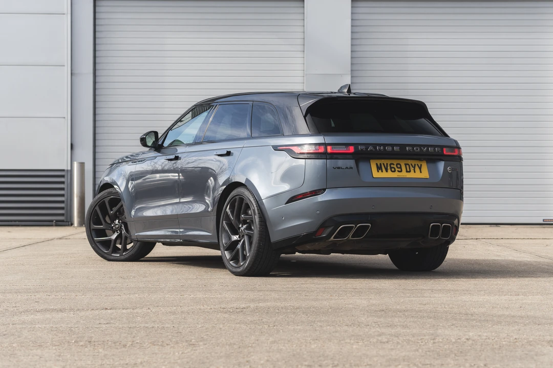 2019 Land Rover Range Rover Velar - Image 7 of 31