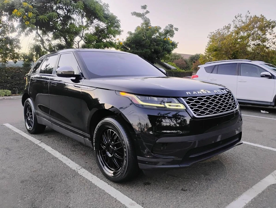 2019 Land Rover Range Rover Velar - Image 2 of 7