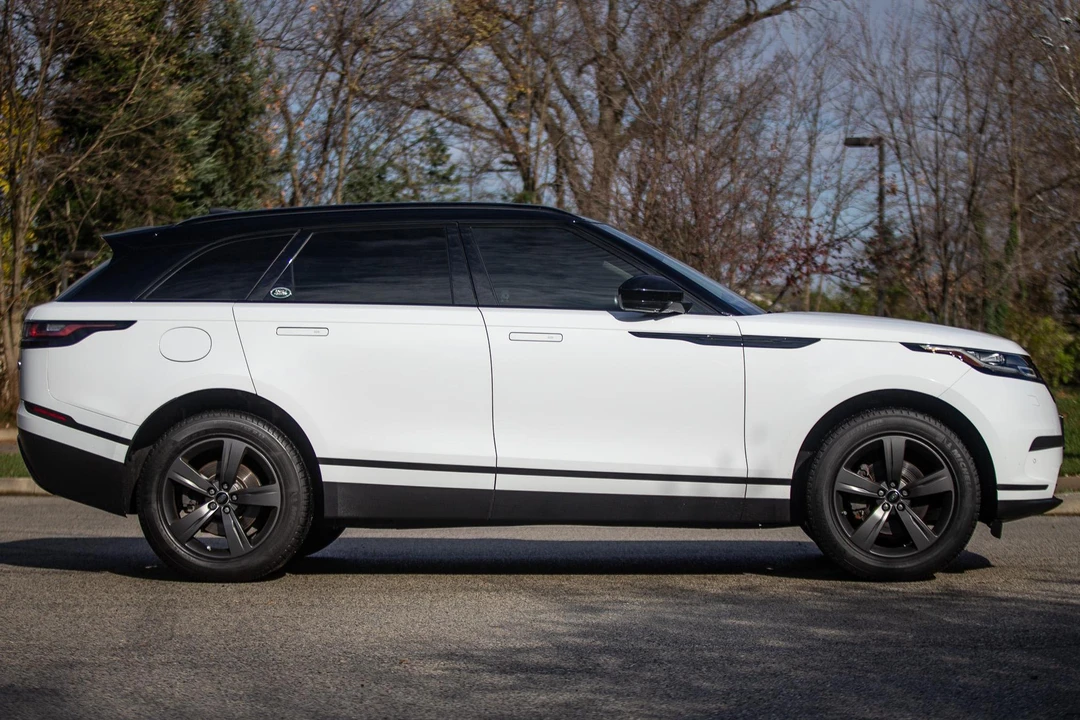 2019 Land Rover Range Rover Velar - Image 3 of 31