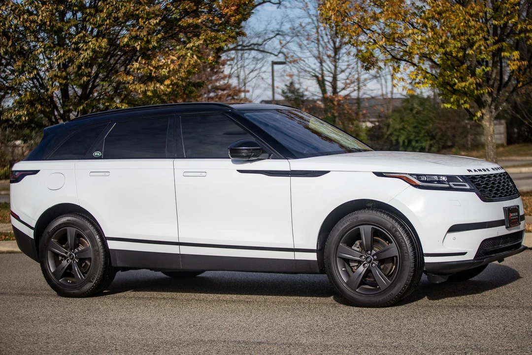 2019 Land Rover Range Rover Velar - Image 13 of 31