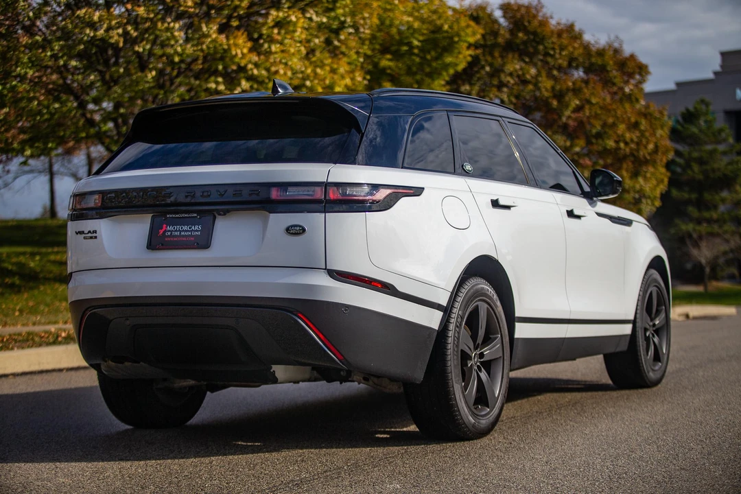 2019 Land Rover Range Rover Velar - Image 11 of 31