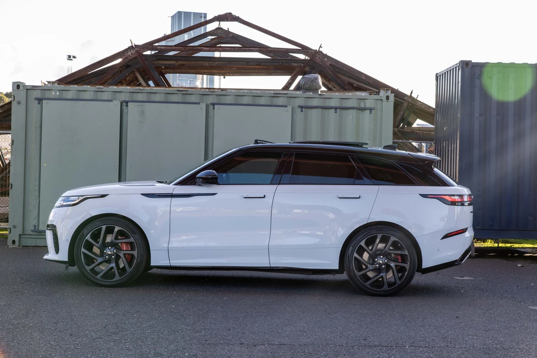 2019 Land Rover Range Rover Velar - Image 8 of 31