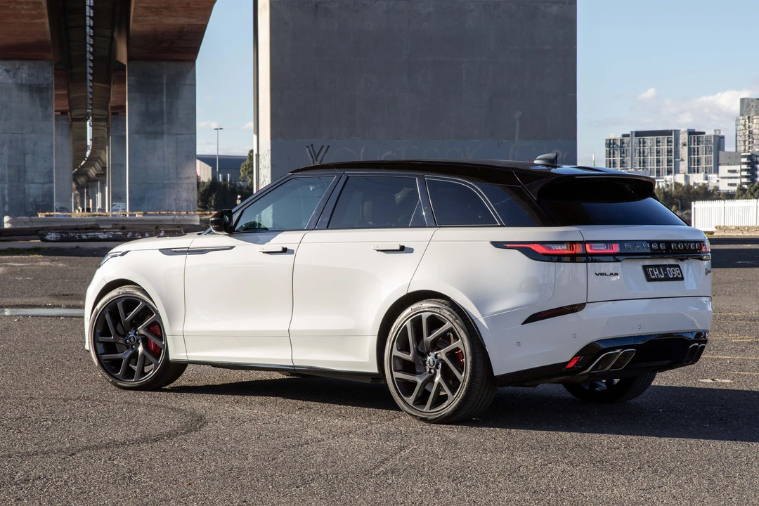 2019 Land Rover Range Rover Velar - Image 25 of 31