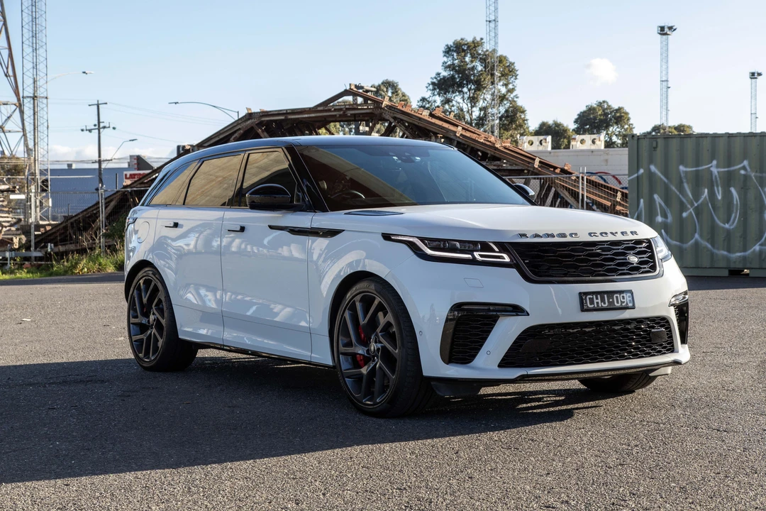 2019 Land Rover Range Rover Velar - Image 3 of 31