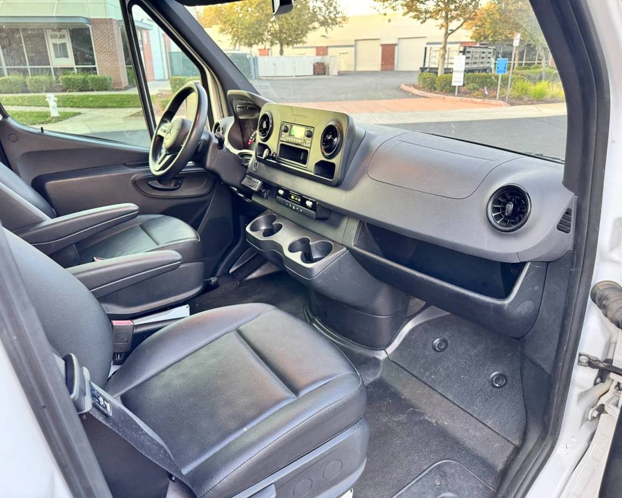 2019 Mercedes-Benz VS30 Sprinter - Image 10 of 13