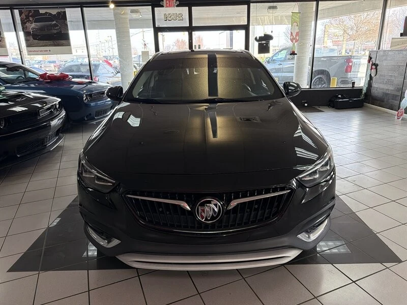 2019 Buick Regal - Image 3 of 4