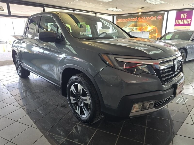 2019 Honda Ridgeline 2nd Gen - Image 3 of 4