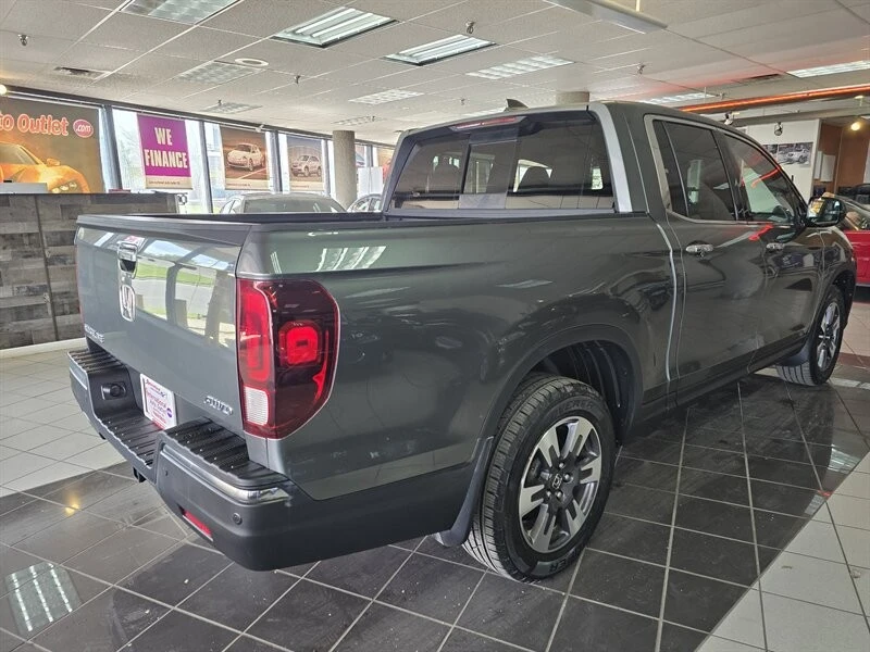 2019 Honda Ridgeline 2nd Gen - Image 4 of 4