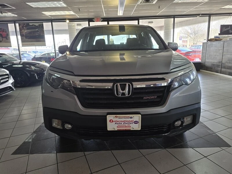 2019 Honda Ridgeline 2nd Gen - Image 2 of 4