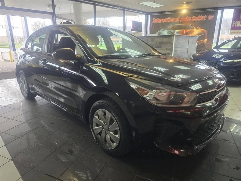 2019 Kia Rio - Image 3 of 4