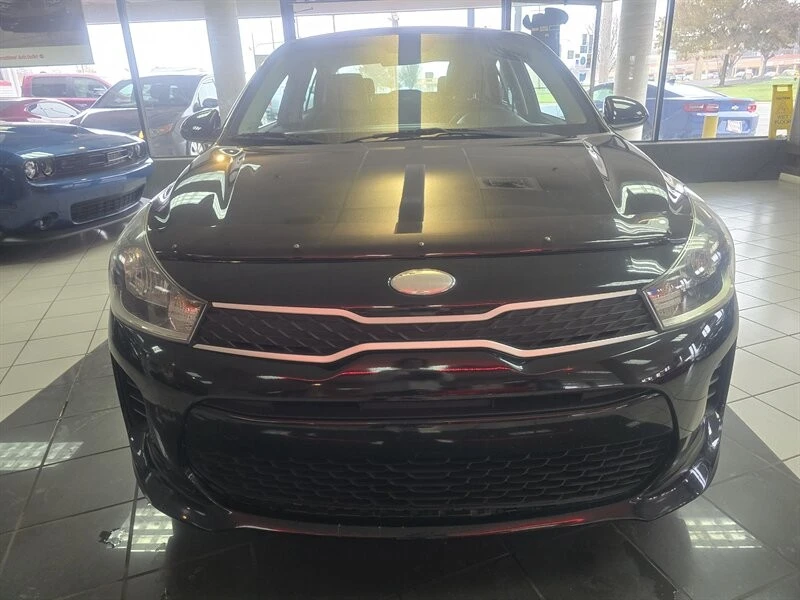 2019 Kia Rio - Image 2 of 4