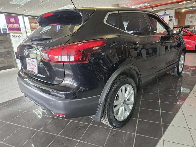 2019 Nissan Rogue - Image 4 of 4