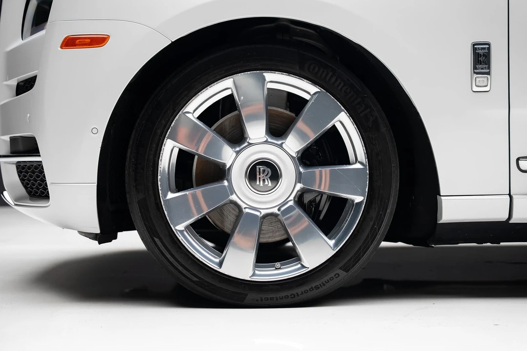 2019 Rolls-Royce Cullinan - Image 19 of 31