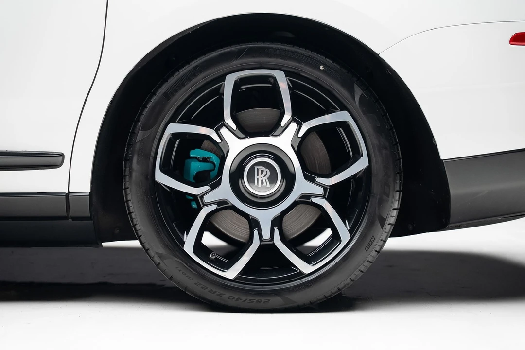 2019 Rolls-Royce Cullinan - Image 22 of 31