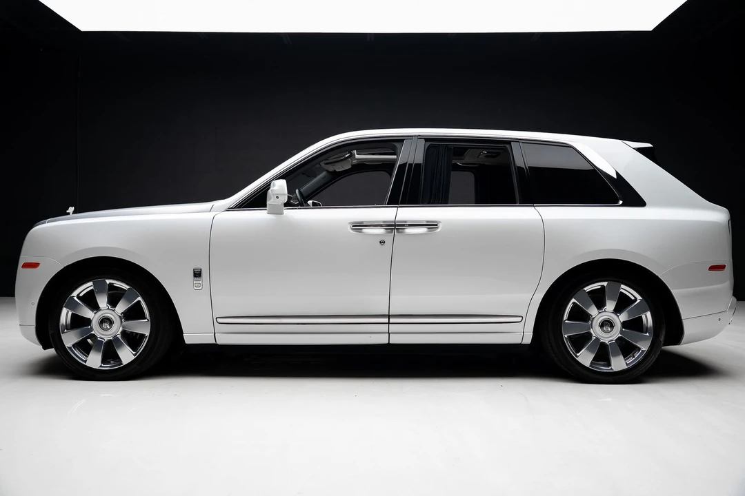 2019 Rolls-Royce Cullinan - Image 17 of 31