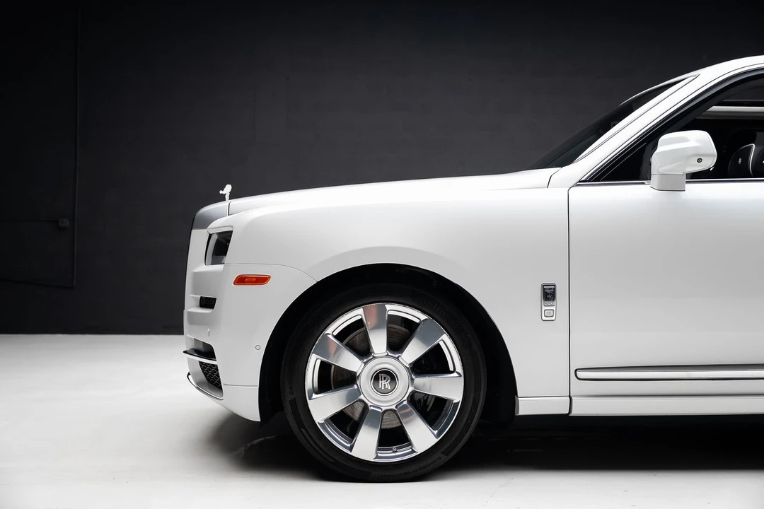 2019 Rolls-Royce Cullinan - Image 18 of 31