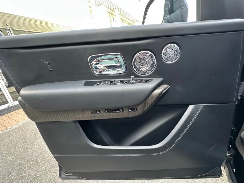 2019 Rolls-Royce Cullinan - Image 9 of 16