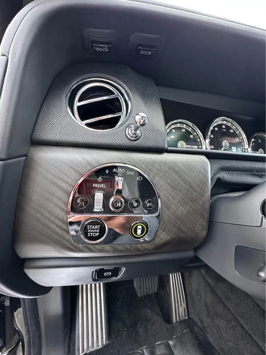 2019 Rolls-Royce Cullinan - Image 12 of 16
