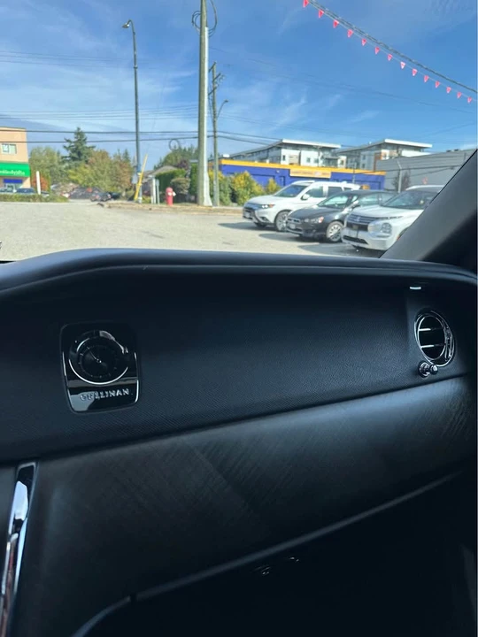 2019 Rolls-Royce Cullinan - Image 8 of 16