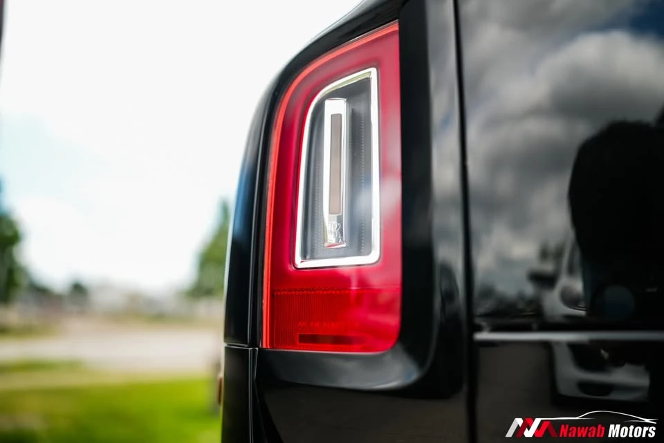 2019 Rolls-Royce Cullinan - Image 17 of 17