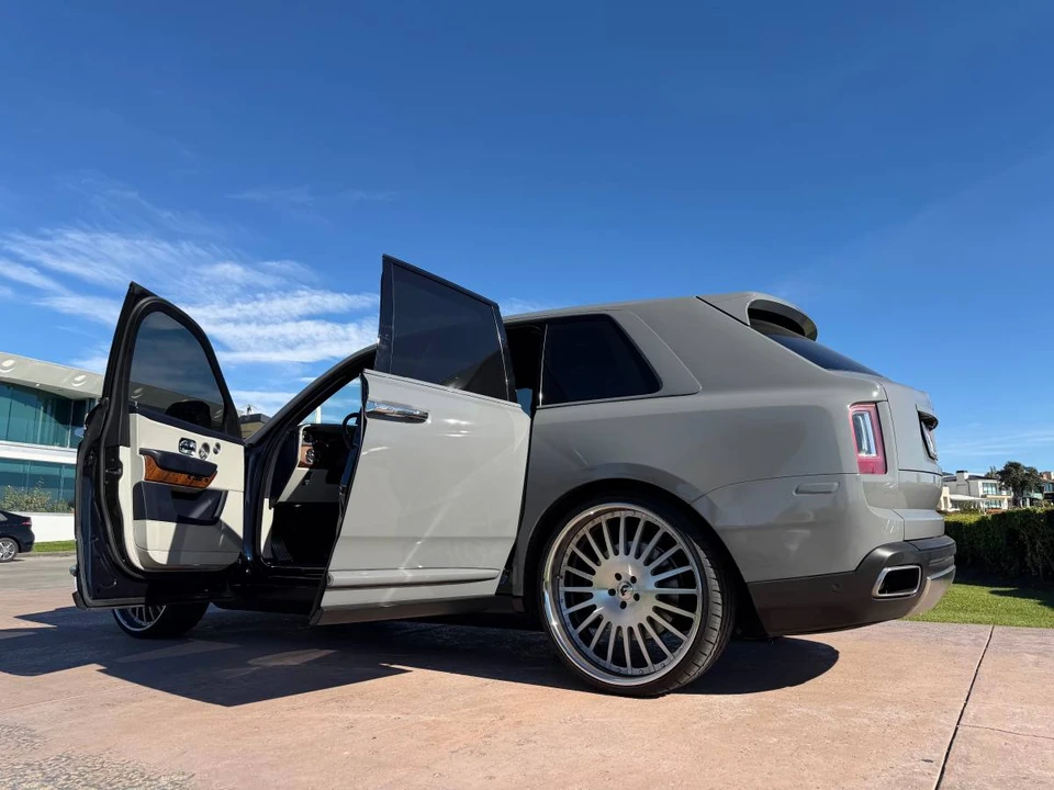 2019 Rolls-Royce Cullinan - Image 6 of 19