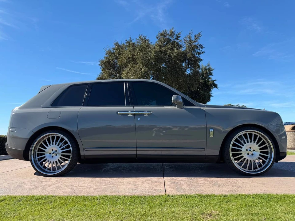 2019 Rolls-Royce Cullinan - Image 9 of 19