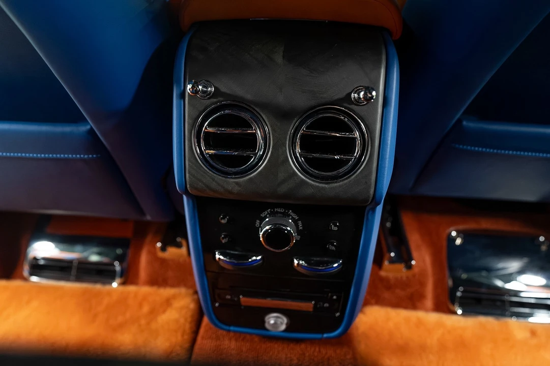 2019 Rolls-Royce Cullinan - Image 17 of 31