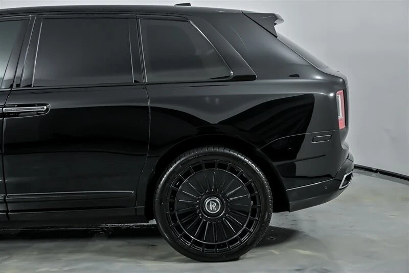 2019 Rolls-Royce Cullinan - Image 9 of 12