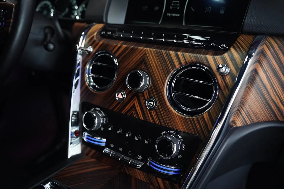 2019 Rolls-Royce Cullinan - Image 14 of 20