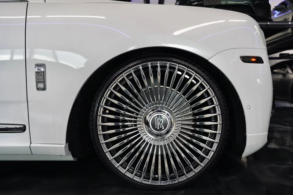2019 Rolls-Royce Cullinan - Image 4 of 20