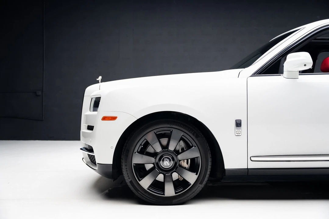 2019 Rolls-Royce Cullinan - Image 19 of 21