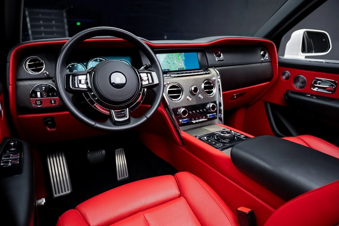 2019 Rolls-Royce Cullinan - Image 2 of 21