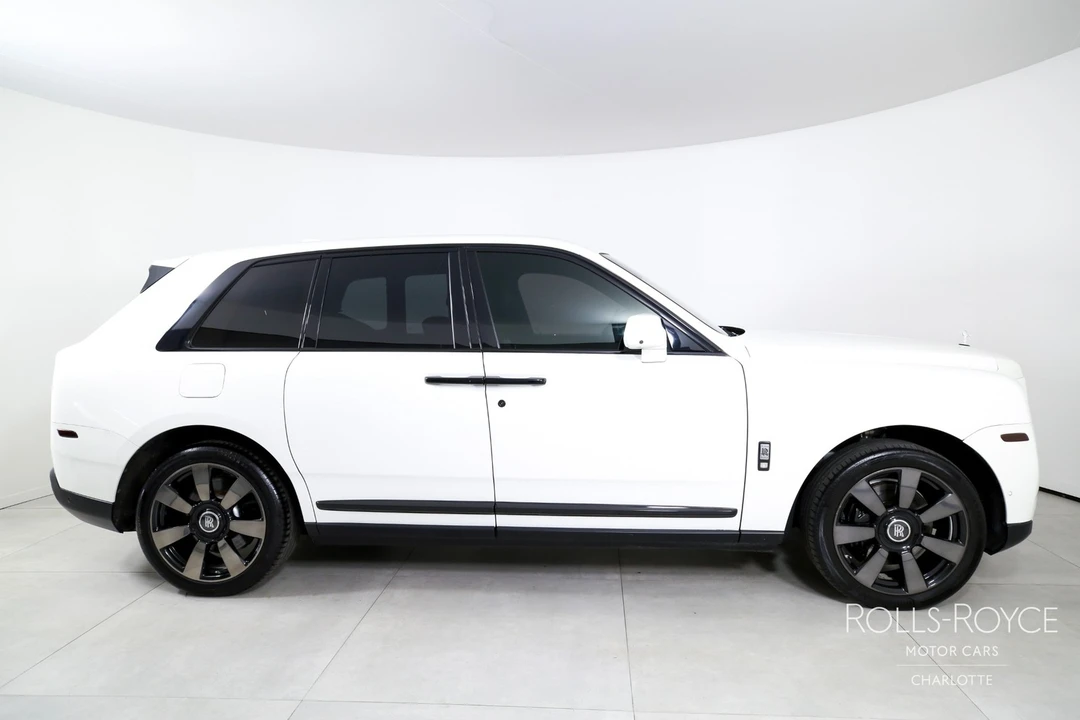2019 Rolls-Royce Cullinan - Image 10 of 31
