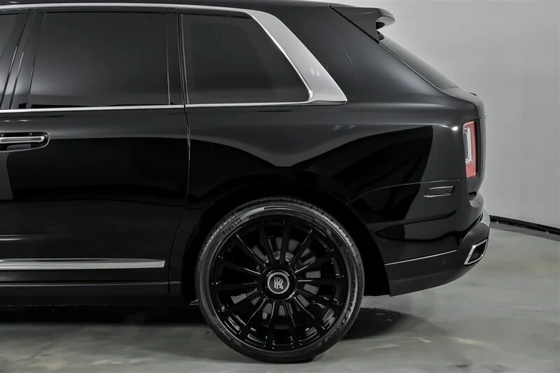 2019 Rolls-Royce Cullinan - Image 9 of 12