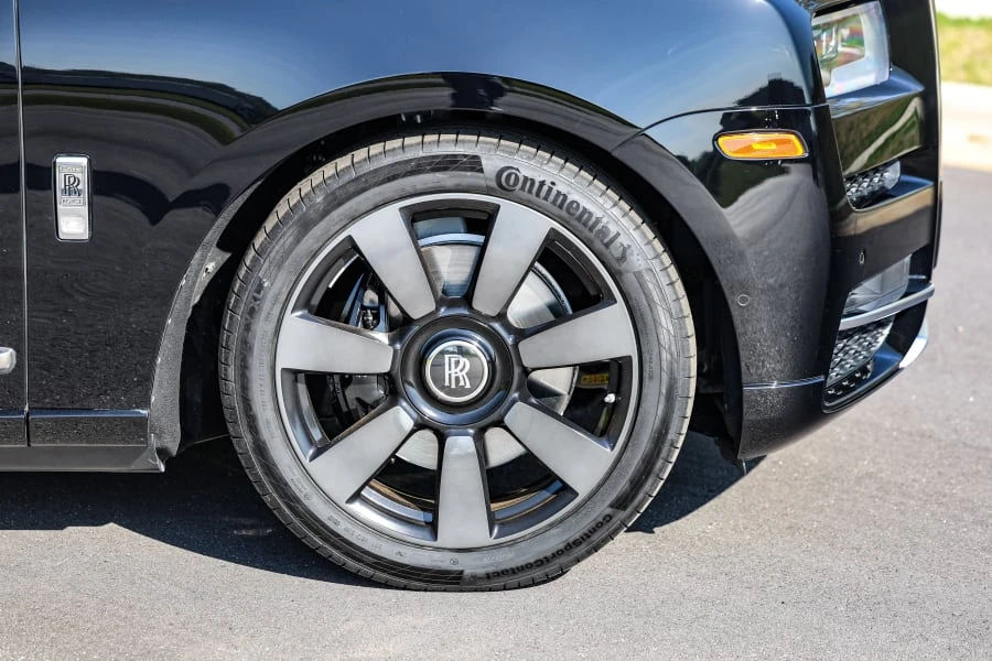 2019 Rolls-Royce Cullinan - Image 20 of 31