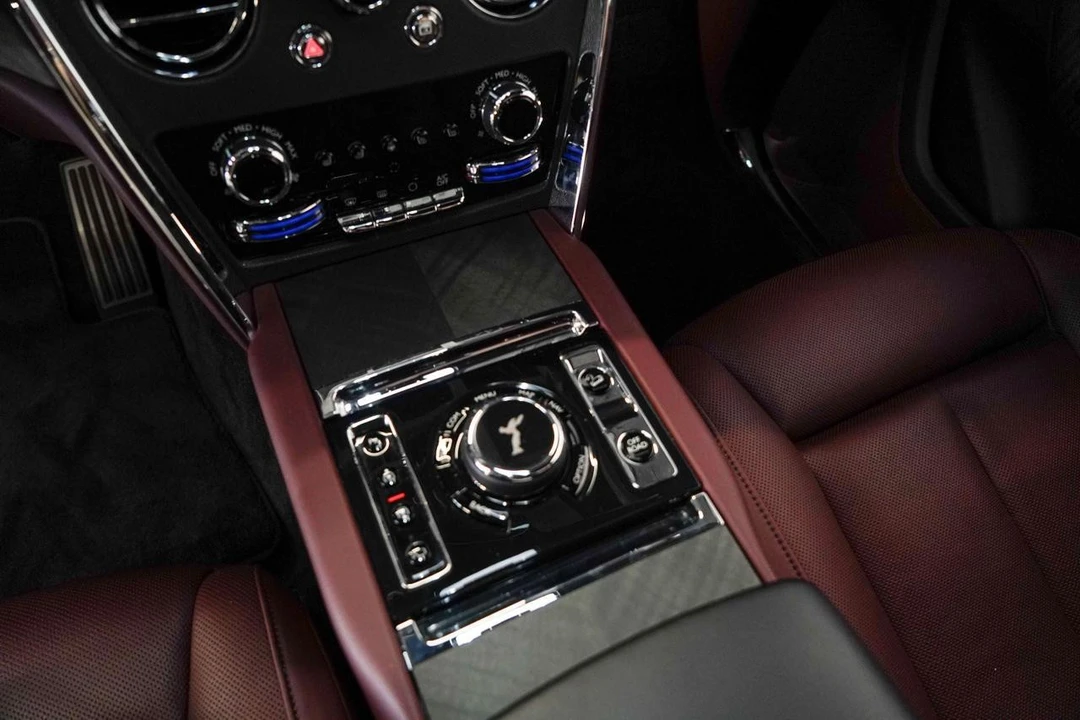 2019 Rolls-Royce Cullinan - Image 12 of 21