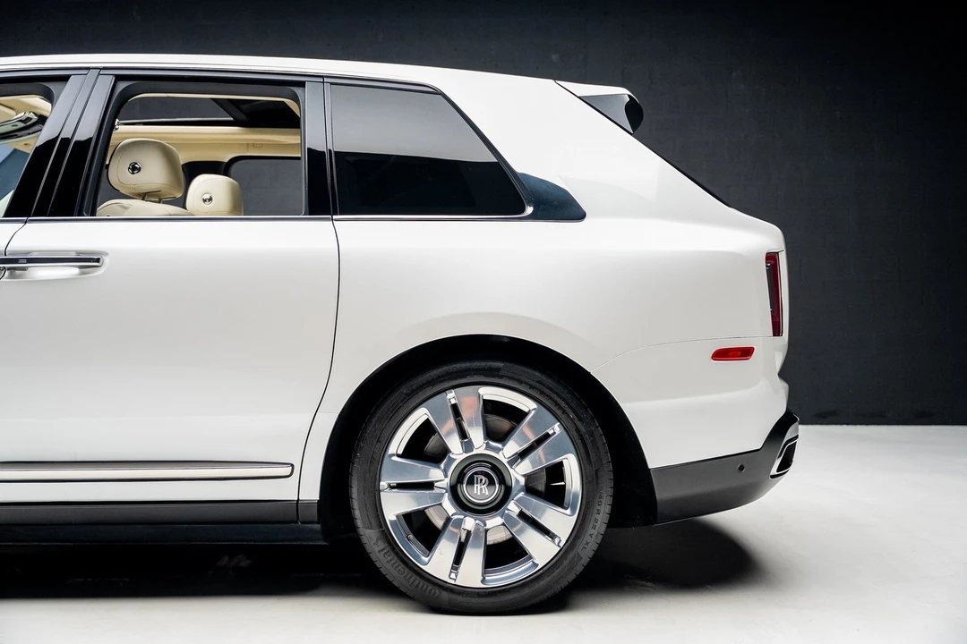 2019 Rolls-Royce Cullinan - Image 19 of 21