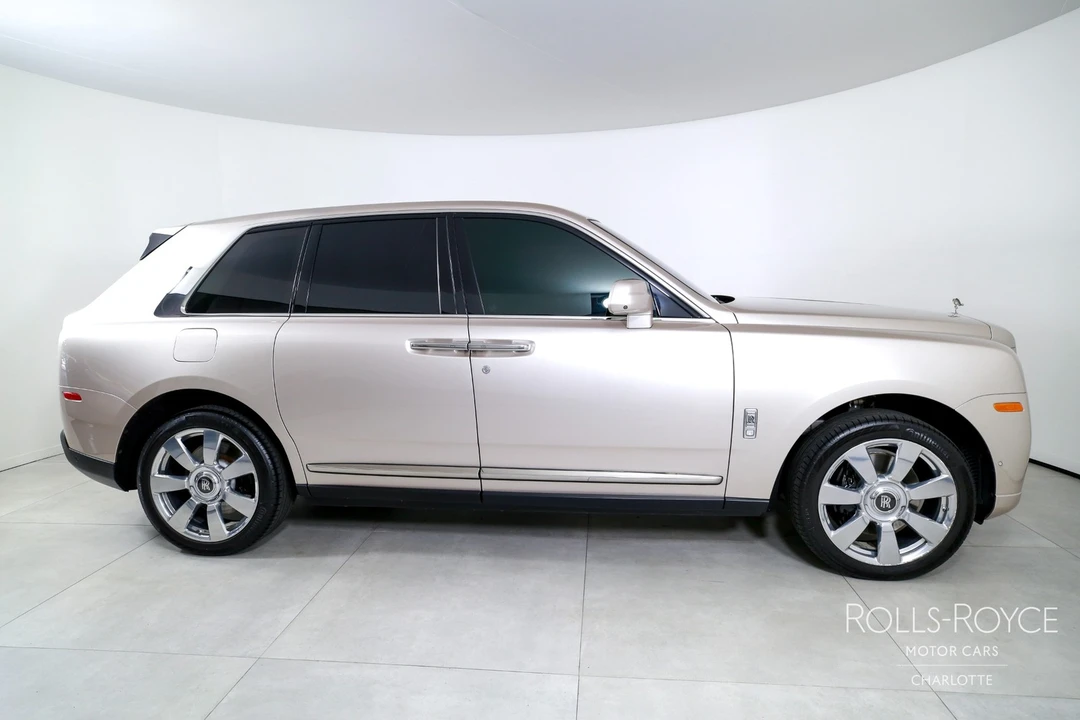 2019 Rolls-Royce Cullinan - Image 9 of 12
