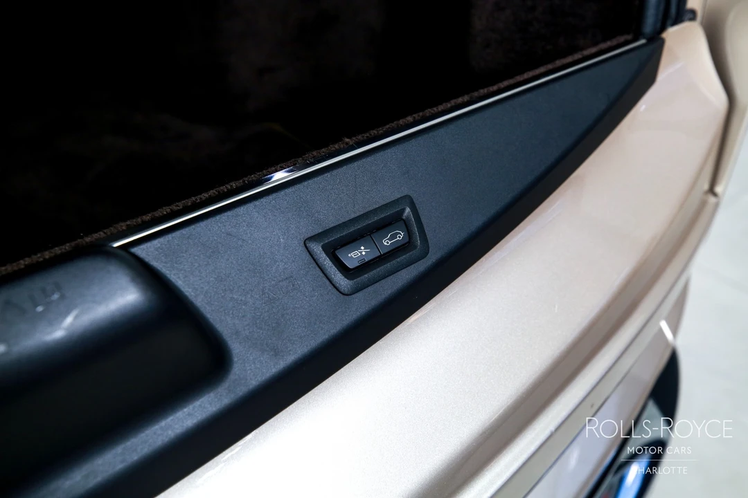 2019 Rolls-Royce Cullinan - Image 24 of 31