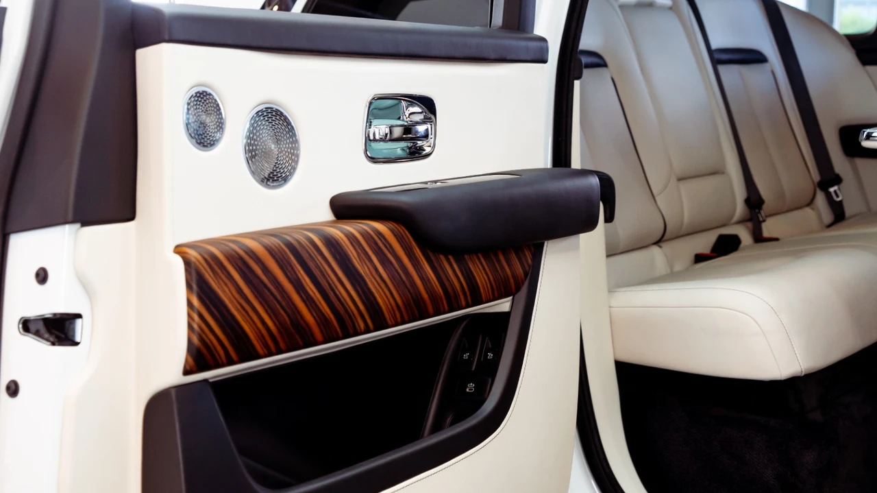 2019 Rolls-Royce Cullinan - Image 23 of 27