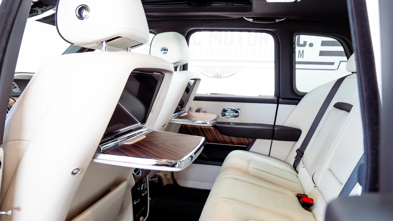 2019 Rolls-Royce Cullinan - Image 25 of 27