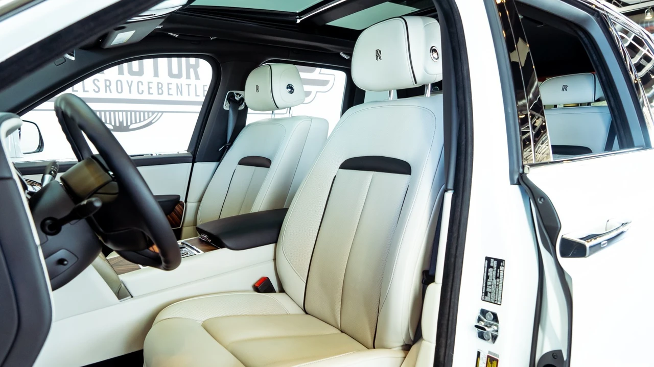 2019 Rolls-Royce Cullinan - Image 11 of 27
