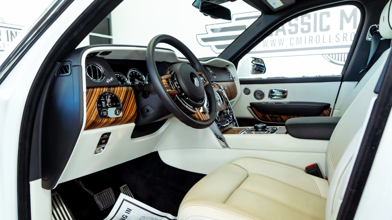 2019 Rolls-Royce Cullinan - Image 10 of 27